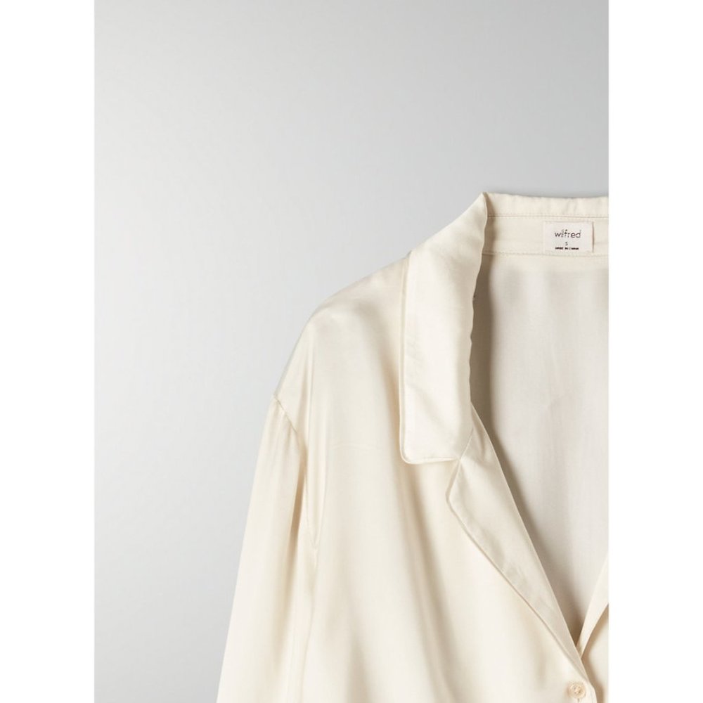 Aritzia Wilfred Tie Front 100% Cupro Japanese Fabric Blouse - Picture 6 of 10